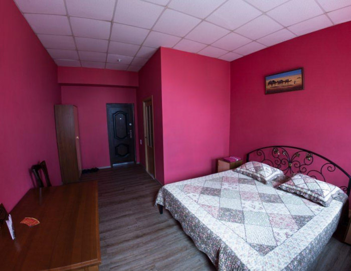 Номер полулюкс с 1 двуспальной кроватью - Мини-отель «Тысяча и Одна Ночь» Оренбург