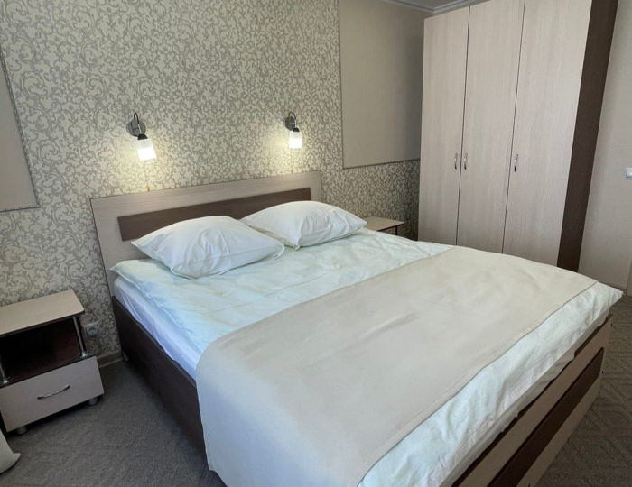 Люкс 4-местный 3-комнатный - Санаторий «Шушенский» Казанцево