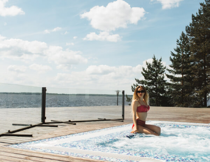 Открытый бассейн - Парк-отель «Бухта Коприно»