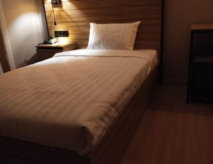 Стандарт 1-местный (с балконом) - Гостиница «Центральная» Домодедово