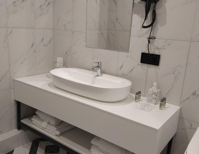 Джакузи-номер с балконом - Гостиница «Центральная» Домодедово