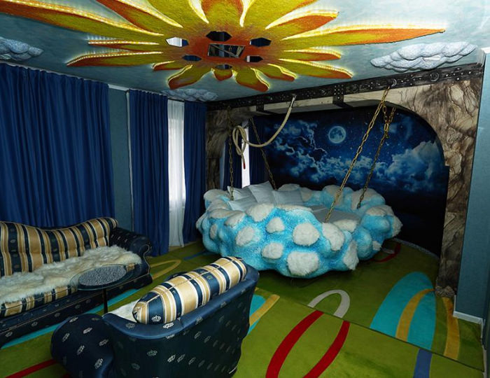 Номер полулюкс с 1 двуспальной кроватью Небеса - Гостевой дом «Времена Года» Домодедово