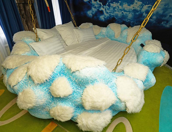 Номер полулюкс с 1 двуспальной кроватью Небеса - Гостевой дом «Времена Года» Домодедово