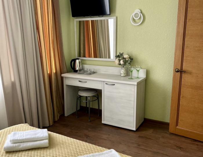 Стандартный 4-местный 2-комнатный - Отель Vstrecha / Встреча Николаевка