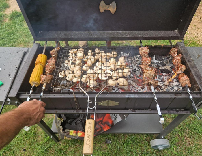 Услуги, развлечения и спорт - Коттедж «Глэмпинг Кусто» Янтарный