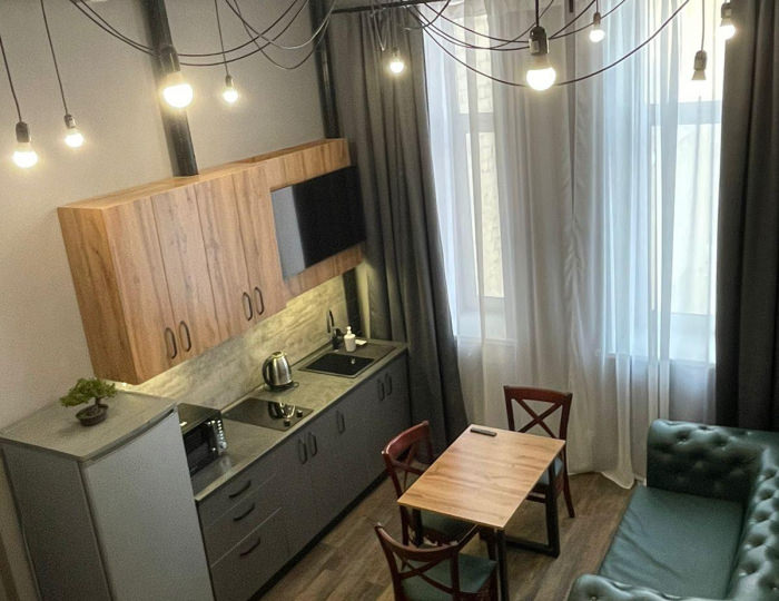 2-комнатные апартаменты люкс с 1 односпальной и 1 двуспальной кроватью - Апарт-отель «Лофт Апарт» Барнаул