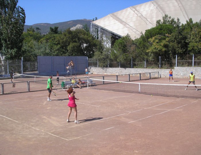 6 теннисных кортов - ТОК «Судак»