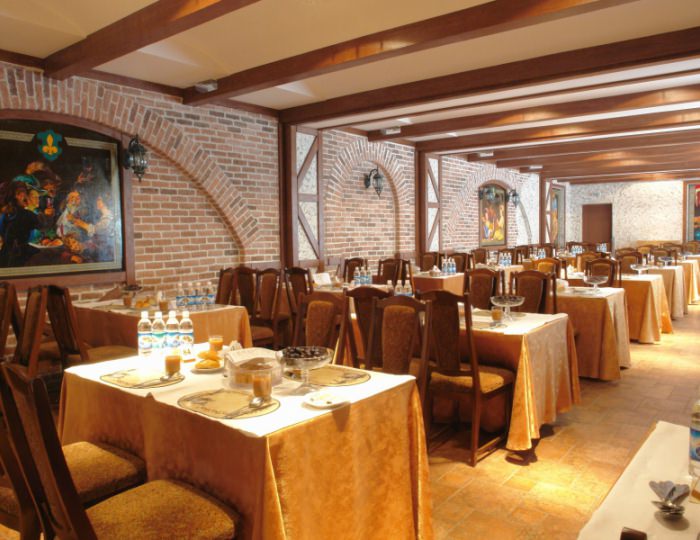 Зал ресторана «Шелковый путь» - ТОК «Судак»