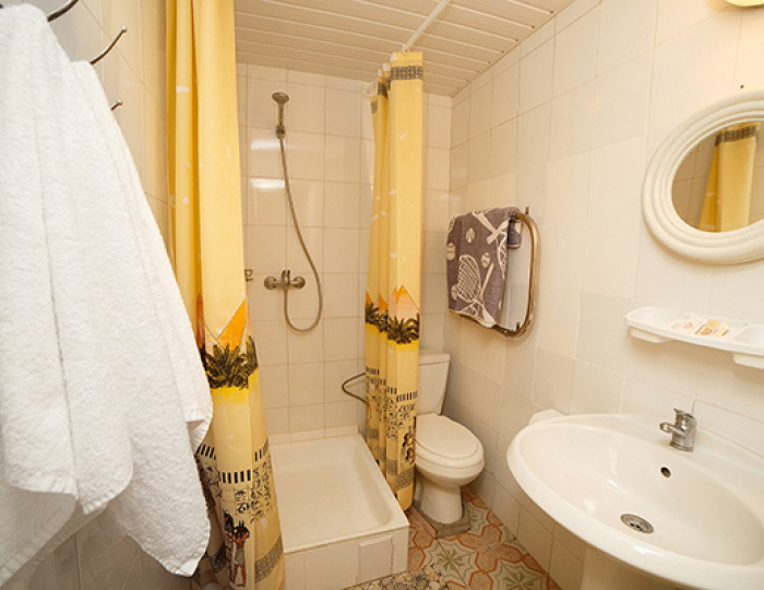 Номер 4 категория 2-местный 2-комнатный корп.5 юг - ТОК «Судак»