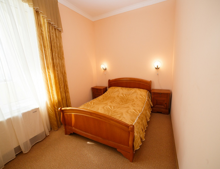 Номер 6 категория 2-местный 2-комнатный корп.БЦ - ТОК «Судак»