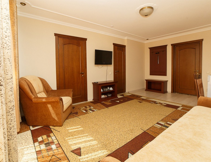 2-местное 3-комн. люкс, корп. 10 (9 катег.) - ТОК «Судак»