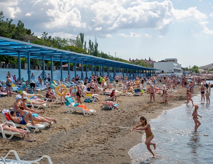 Оборудованный пляж - ТОК «Судак»