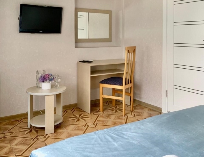 Стандарт 2-местный 1-комн - цокольный этаж - Гостиница Casa Blanca / Касабланка Геленджик