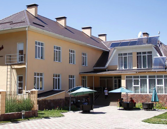 Отель Tagaytay / Тагайтай Каракол