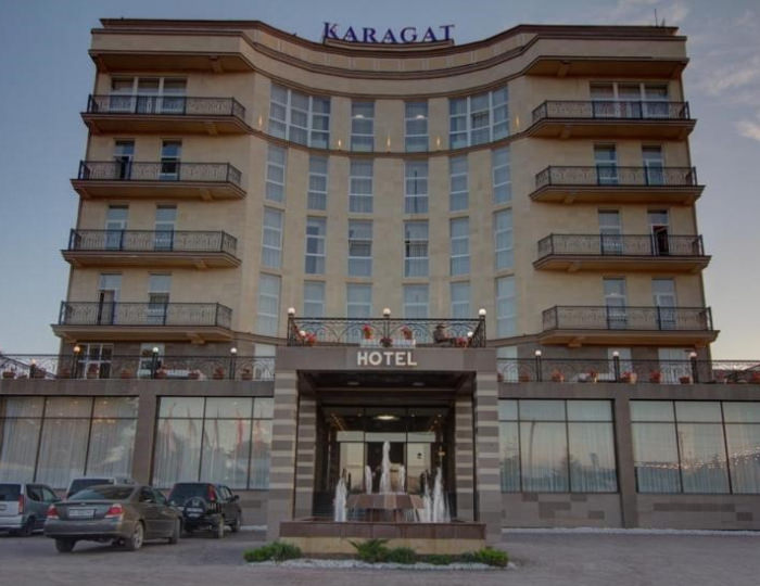 Отель Karagat Hotel / Карагат Каракол