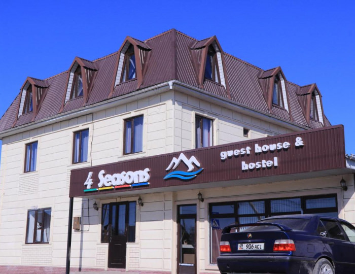 Отель 4 Seasons / 4 Сезона Каракол