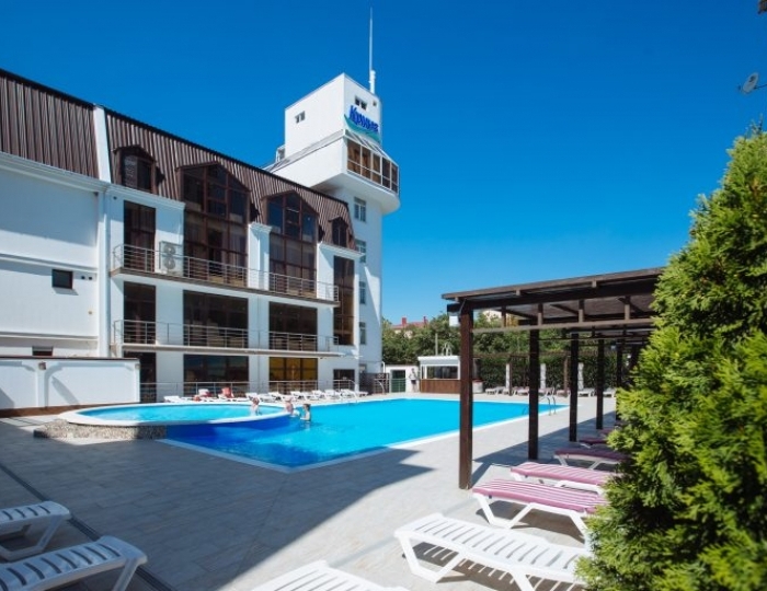 Отель «Круиз Kompass Hotel» Геленджик