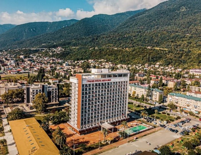 Гранд отель «Абхазия»