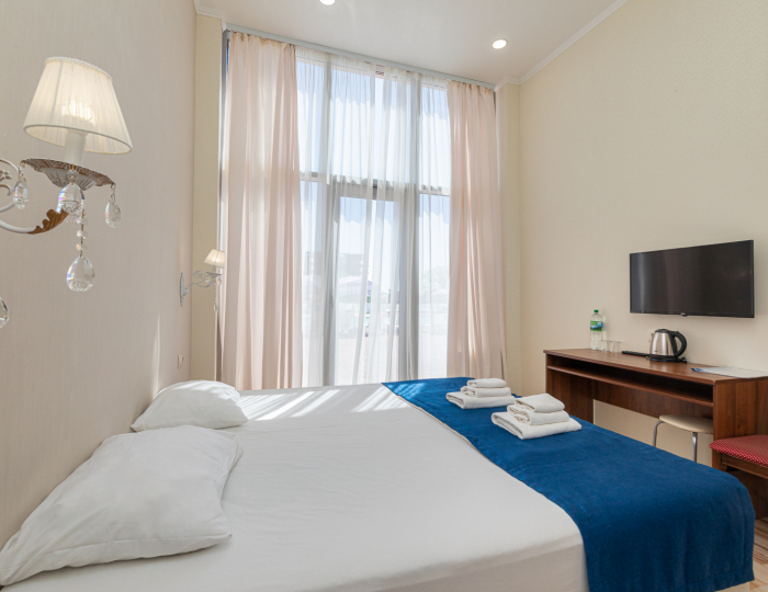 Комфорт 2-местный 1-комн. без б. - Отель «Европа» Гагра