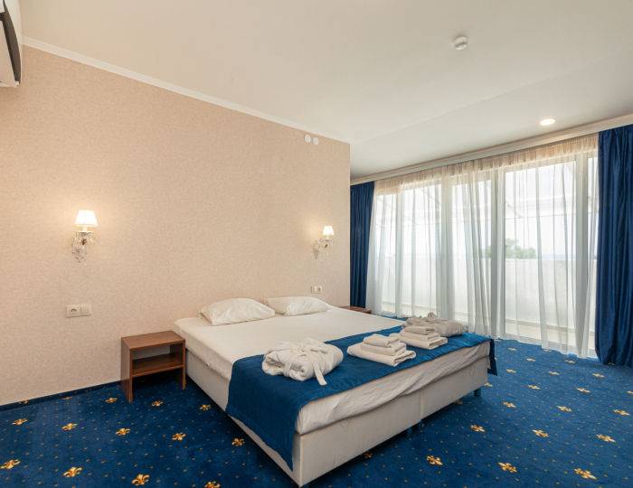 Люкс 2-местный 1-комн. Студио - Отель «Европа» Гагра