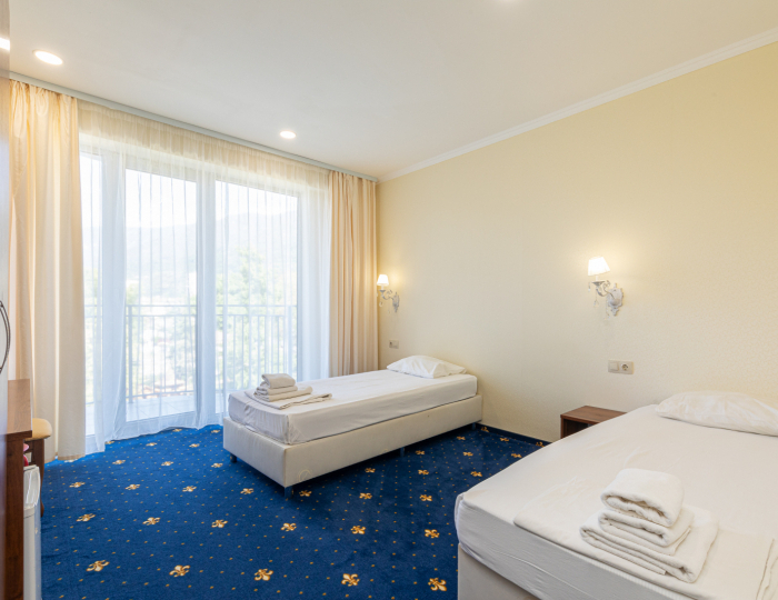 Стандарт TWIN с балконом - Отель «Европа» Гагра