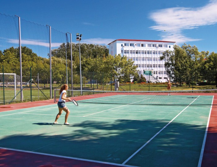 Теннисный корт - Санаторий «Парус ALL Inclusive» Анапа