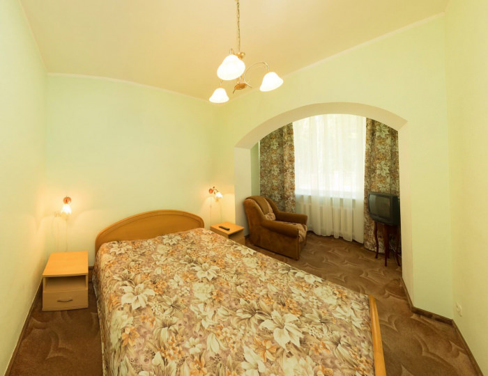 Люкс 2-местный 3-комнатный - Санаторий «Отрадное» Светлогорск