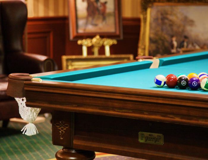 Зал бильярд-бара «Straight 8» - Отель Mistral Hotel & SPA / Мистраль СПА