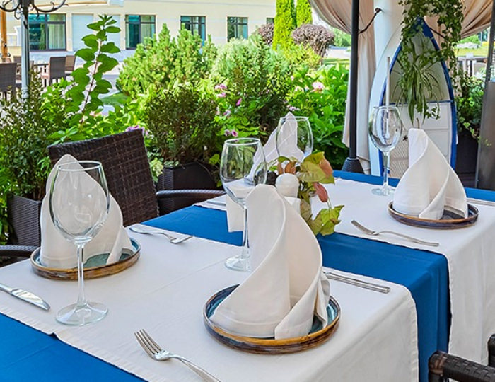 Летнее кафе «La Dolce Vita» - Отель Mistral Hotel & SPA / Мистраль СПА