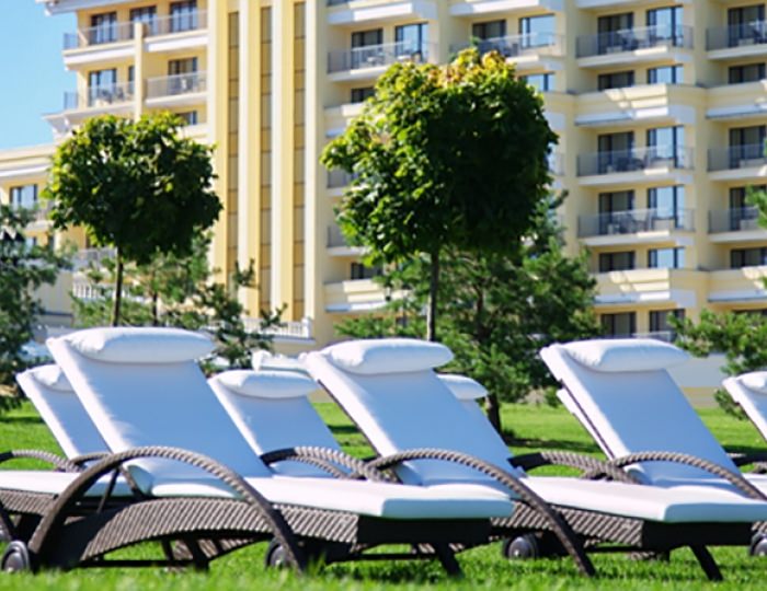 Пляж - Отель Mistral Hotel & SPA / Мистраль СПА