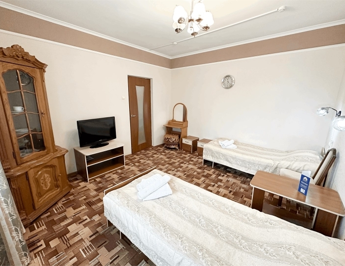 Номер 1 категории двухместный "Твин" (однокомнатный) - ЛОК «Долина Алтая»