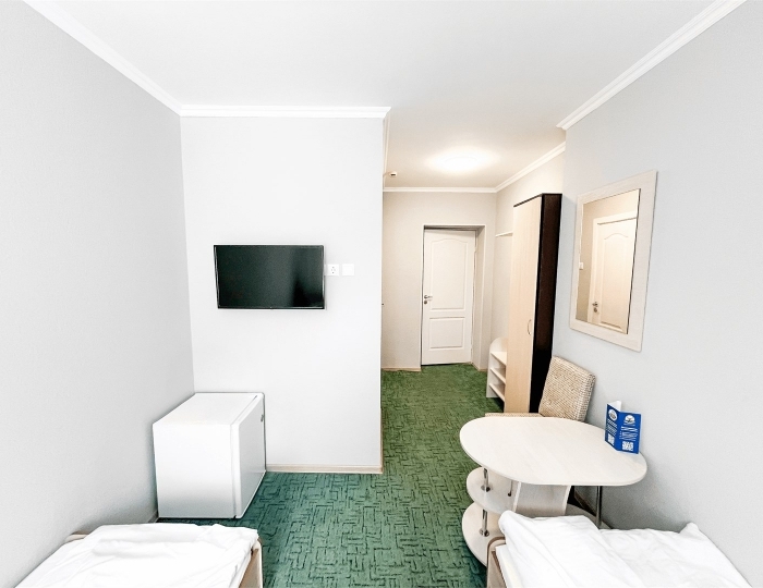 Номер 1 категории двухместный "Твин" Спорткорпус (однокомнатный) - ЛОК «Долина Алтая»