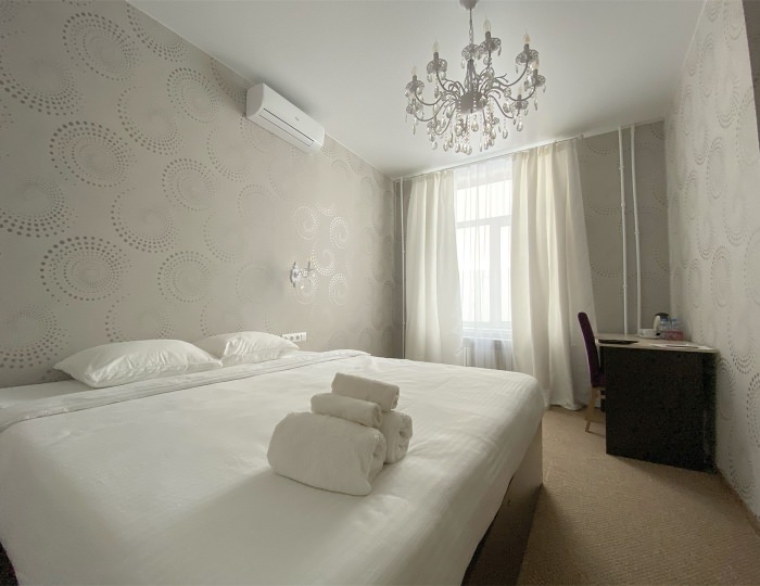 Первая категория "стандарт" с одной кроватью «King size» или "Queen size" - Бутик отель Statler / Статлер Бийск