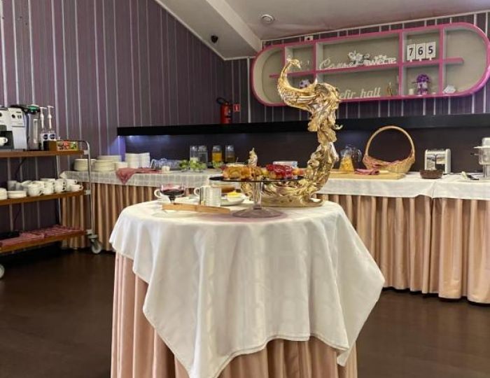 Рестораны и бары - Бутик отель Statler / Статлер Бийск - Бутик отель Statler / Статлер Бийск