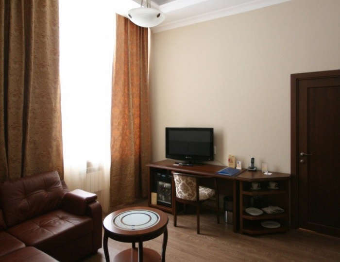 ДЖУНИОР СЮИТ ОДНОМЕСТНЫЙ - Гостиница «Русь» Барнаул