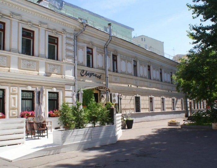 Гостиница «Сверчков 8»