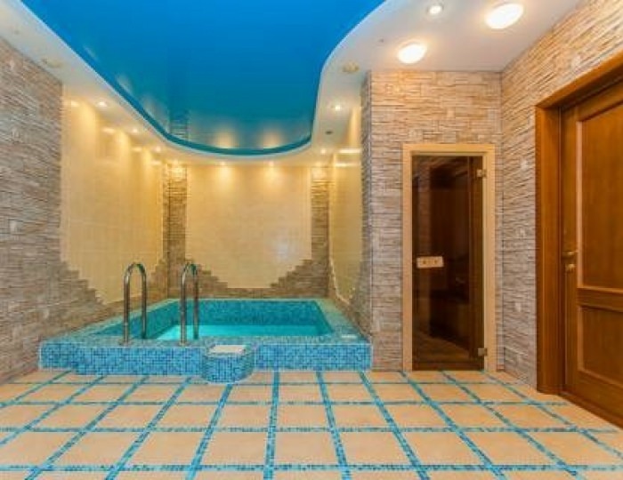 Люкс с бассейном - Гостиница «Бизнес-Турист» Барнаул