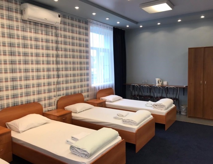 Бюджетный 9-местный номер - Гостиница «Бизнес-Турист» Барнаул