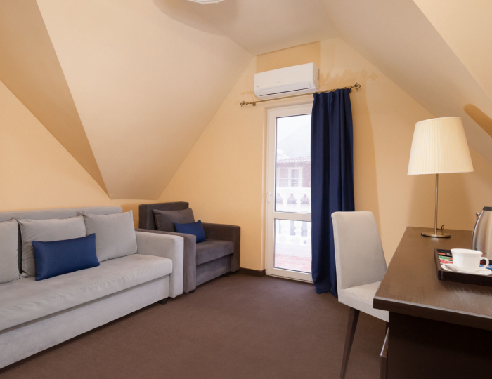 Family 2 местнестный мансарда с балконом - Отель Democratia Ultra All Inclusive Family Hotel / Демократия Ультра Все Включено