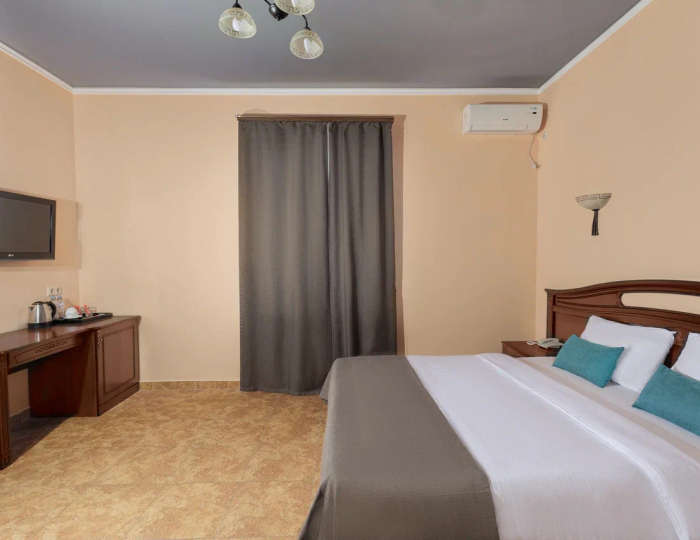 Standart plus 2-комнатный с балконом Nirvana - Отель Democratia Ultra All Inclusive Family Hotel / Демократия Ультра Все Включено