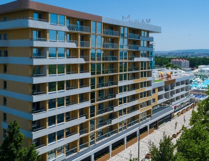 Отель Majestic By Alean / Маджестик Бай Алеан