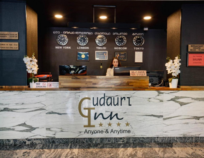 Отель Gudauri Inn Hotel / Гудаури Инн