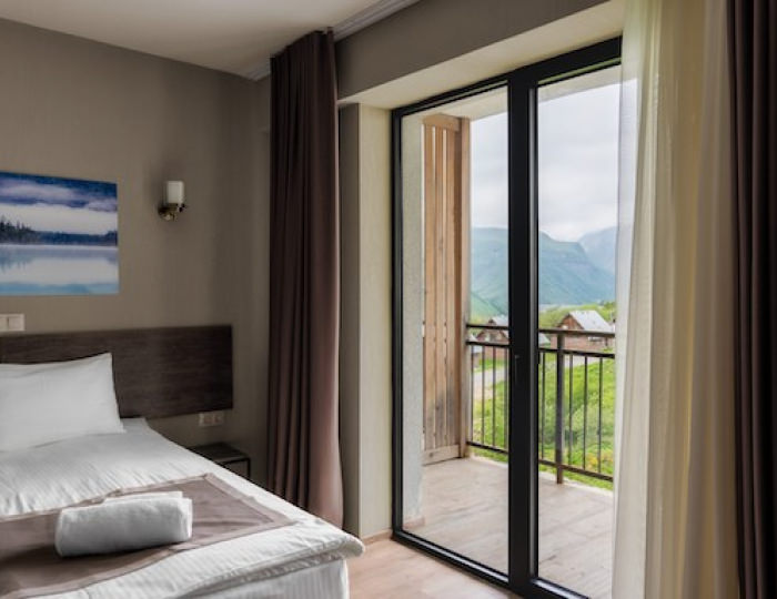 Standard 2-местный с видом на горы и балконом - Отель GeoGraphy Hotels / ГеоГрафия Гудаури