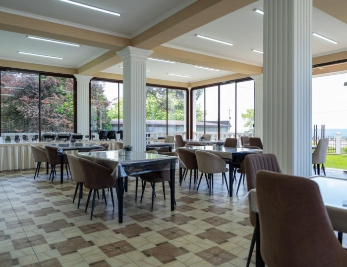 Рестораны и бары - Отель Grace Faors / Грейс Фаорс Гудаута