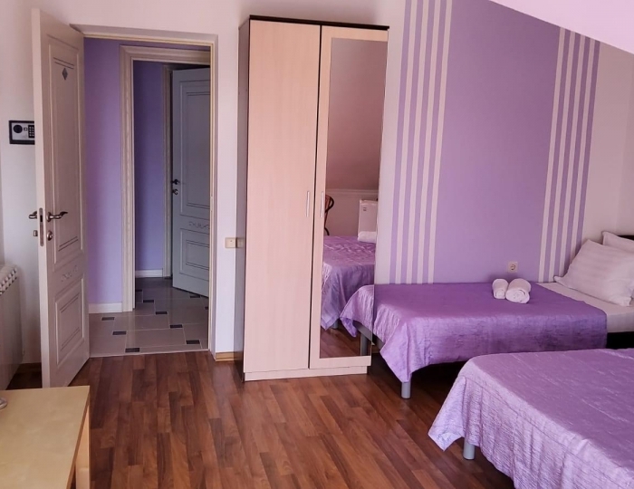 2-комнатный номер семейный на 4 этаже - Гостевой дом «Прага» Кабардинка