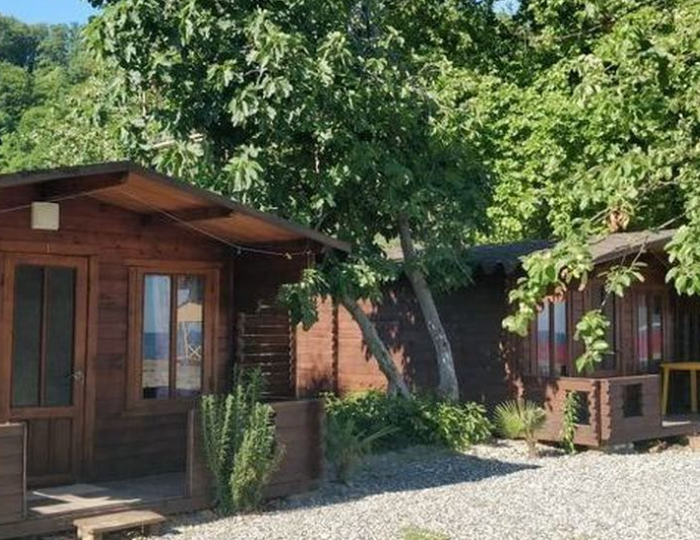 Гостевой комплекс «Три Тополя» Пицунда