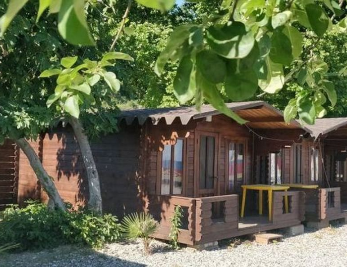 Гостевой комплекс «Три Тополя» Пицунда