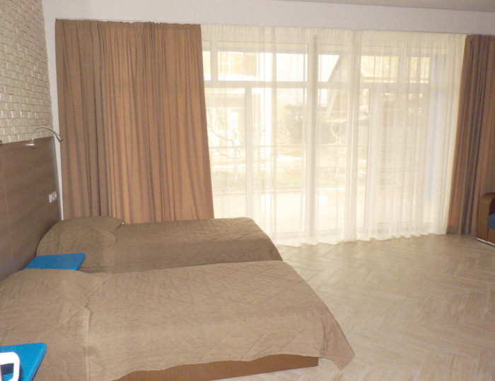 Апартаменты 2-местные 1-комнатные с кухней и балконом - Гостевой дом «МНБ Поповка» Поповка