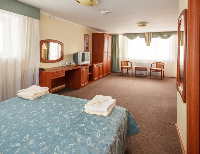 Семейный 5-местный 3-комнатный - База отдыха «Красная гвоздика» Мансурово