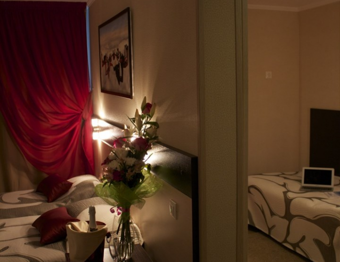 Стандарт 3-мест.2-комн. - Отель «Аэроград» Коломна